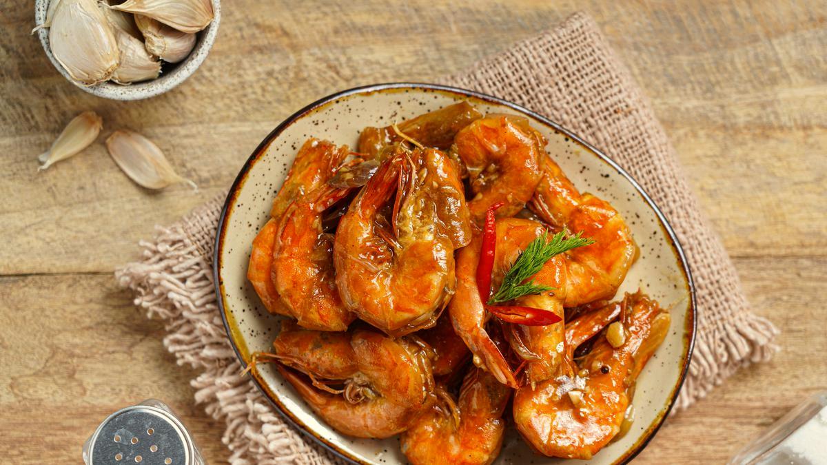 Resep Udang Asam Manis ala Restoran, Lezat, Mudah Dibuat, dan Cocok untuk Lauk di Rumah