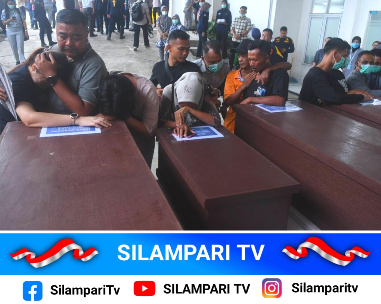 Jenazah Korban Kecelakaan Bus ALS Diserahkan ke Keluarga di RS Bhayangkara