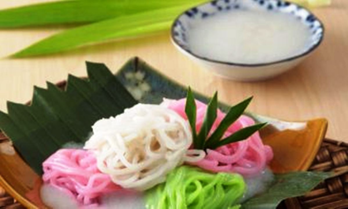 5 Resep Mudah buat Putu Mayang, Jajanan Khas Betawi yang Kenyal dan Manis