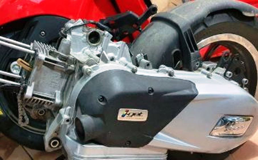 Ini Bedanya Mesin 3V dan i-GET pada Motor Vespa