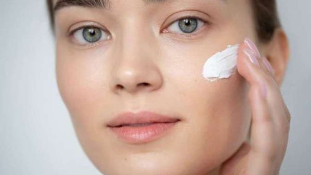 Cari Skincare Untuk Usia 30an? Intip 3 Rekomendasinya