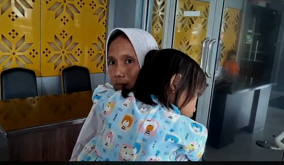Dokter Ungkap Penyebab Mata Merah Siswi SD di Palembang, Orang Tua Sebut Dipukul Guru