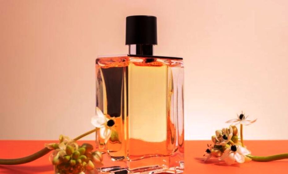 Ini dia 7 Rekomendasi Parfum Wanita Harum dan Tahan Lama