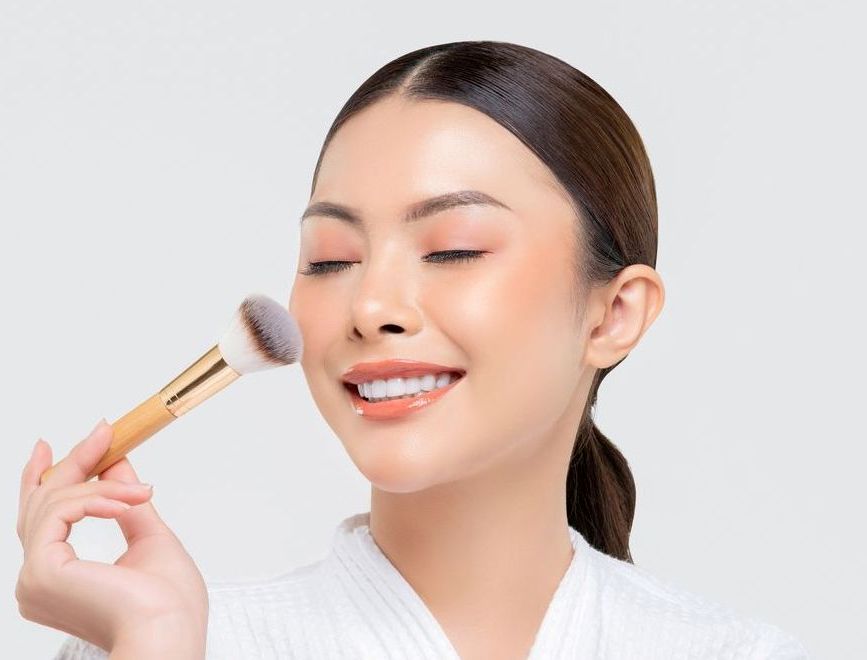 Blush On: Rahasia Wajah Merona Alami dan Fresh Sepanjang Hari