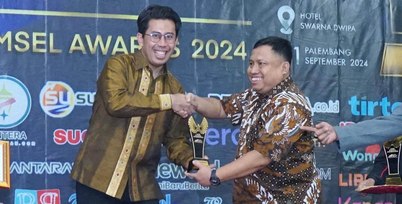 AMSI Sumsel Beri Anugerah Penghargaan kepada PLN UID S2JB, Sebagai Perusahaan Program CSR Terbaik