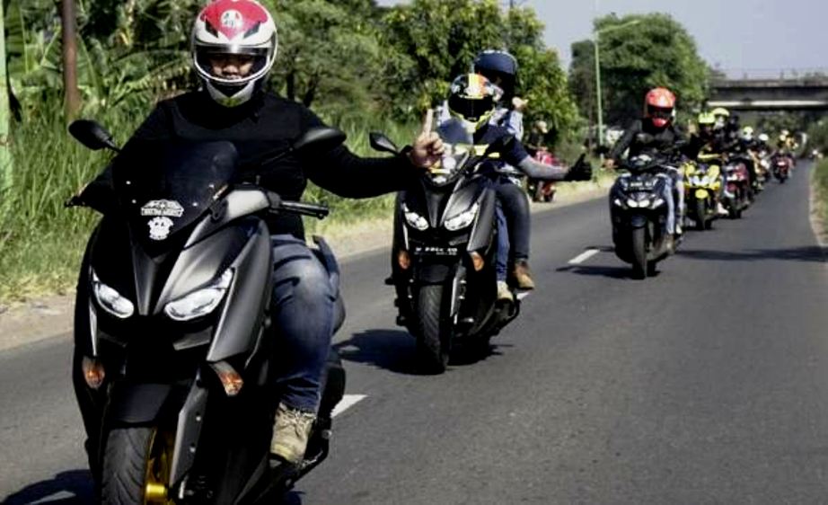 NMAX Turbo Dipakai Untuk Touring, Berapa Habis Banyak BBM nya?