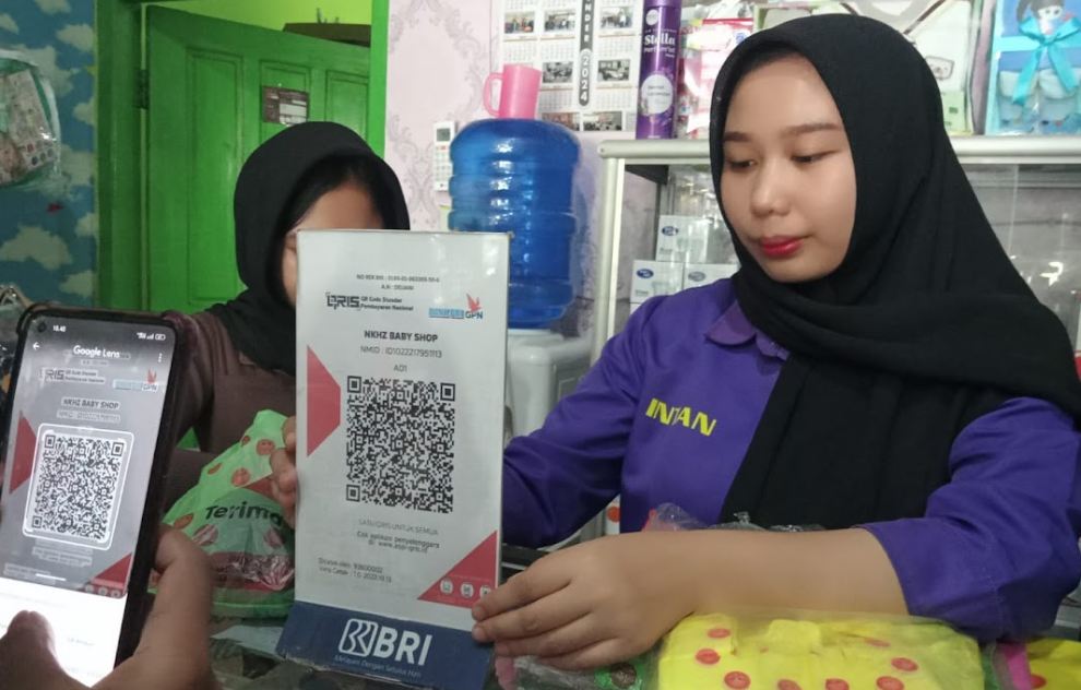 Belanja Praktis, Pakai QRIS NKHZ Baby Shop Tumbuh Bersama QR Code BRI