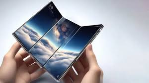 Bocoran Desain Ponsel Lipat 3 Huawei Mate XT Beredar Jelang Peluncuran