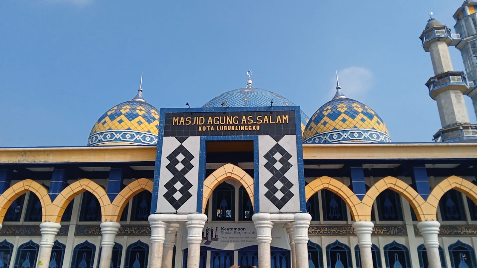 Masjid Agung As-Salam: Simbol Kebanggaan dan Pusat Ibadah di Lubuklinggau