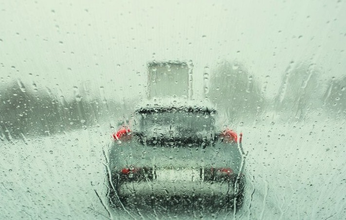 Mobil Listrik dan Ancaman Banjir: Ini Risiko yang Perlu Diwaspadai Pengguna