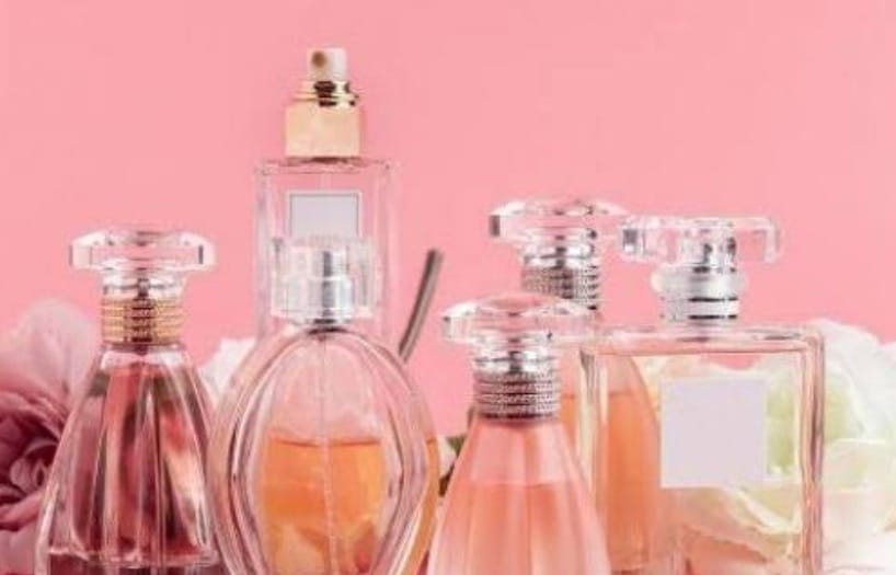Memahami Pesona Aroma Oud yang Sedang Populer di Dunia Parfum