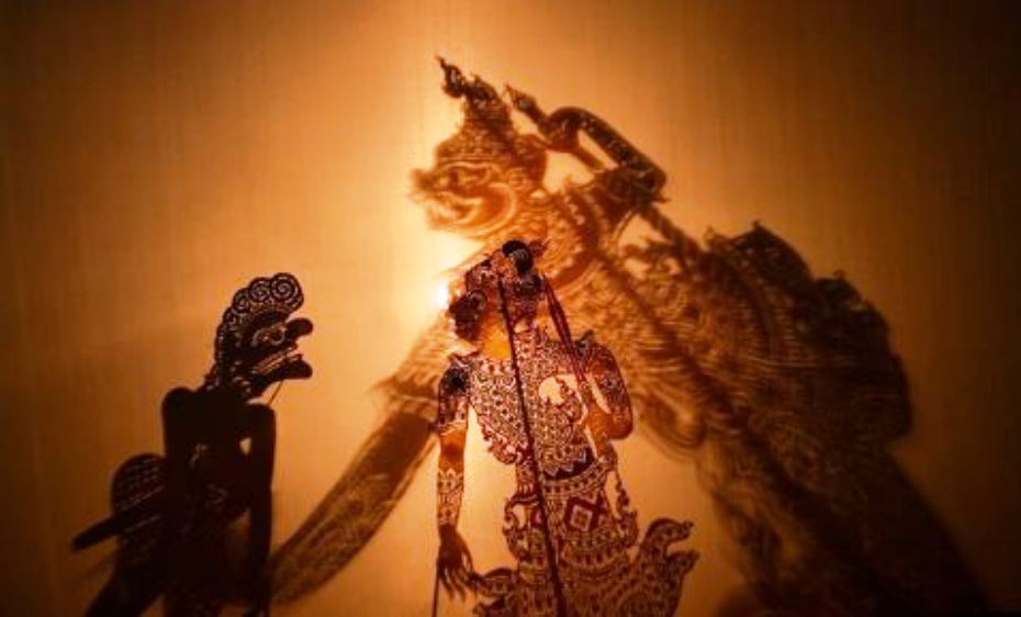 Mengenal Seni Budaya Wayang Kulit yang Sering Jadi Hiburan di Bulan Suro