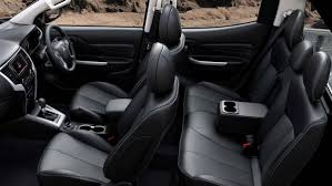 Mengintip Interior Mitsubishi Triton HDX: Simpel Tapi Lengkap!