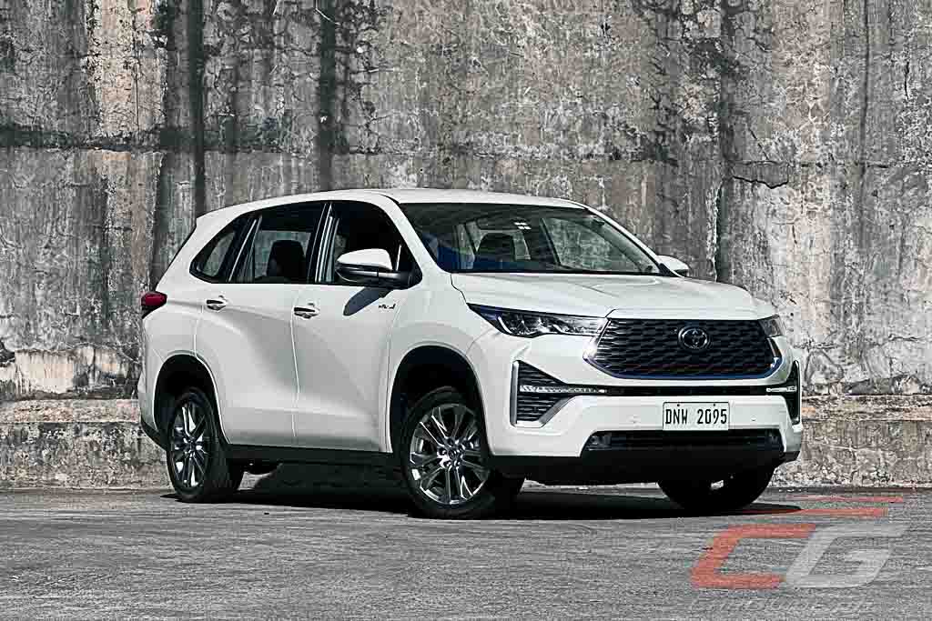 Kijang Innova Masih Jadi Raja Mobil di Indonesia Terutama Reborn dan  Zenix, Ini Kelebihan Zenix