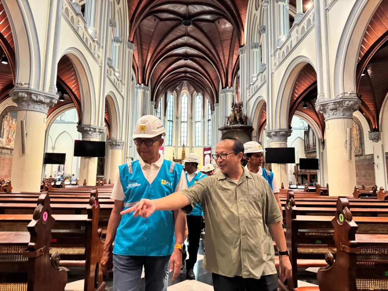 Dirut PLN Tinjau Kesiapan Layanan Kelistrikan Untuk Ibadah Natal di Seluruh Indonesia