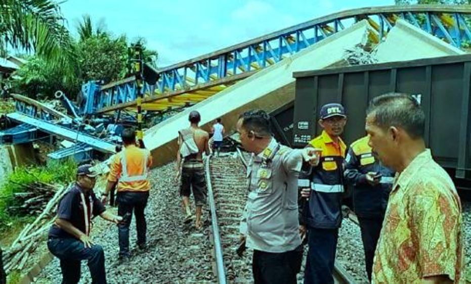 Jalan Layang di Bantaian Sumsel Ambruk, Berikut Penyebabnya Ungkap BBPJN