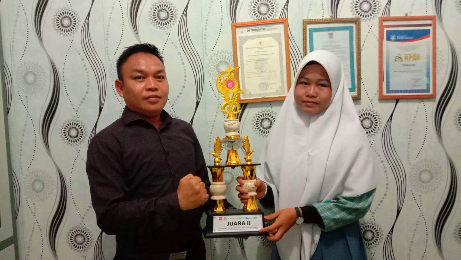 SMA Islam Azhariyah Lubuklinggau Raih Juara 2 dalam Lomba Cerdas Cermat Super 100