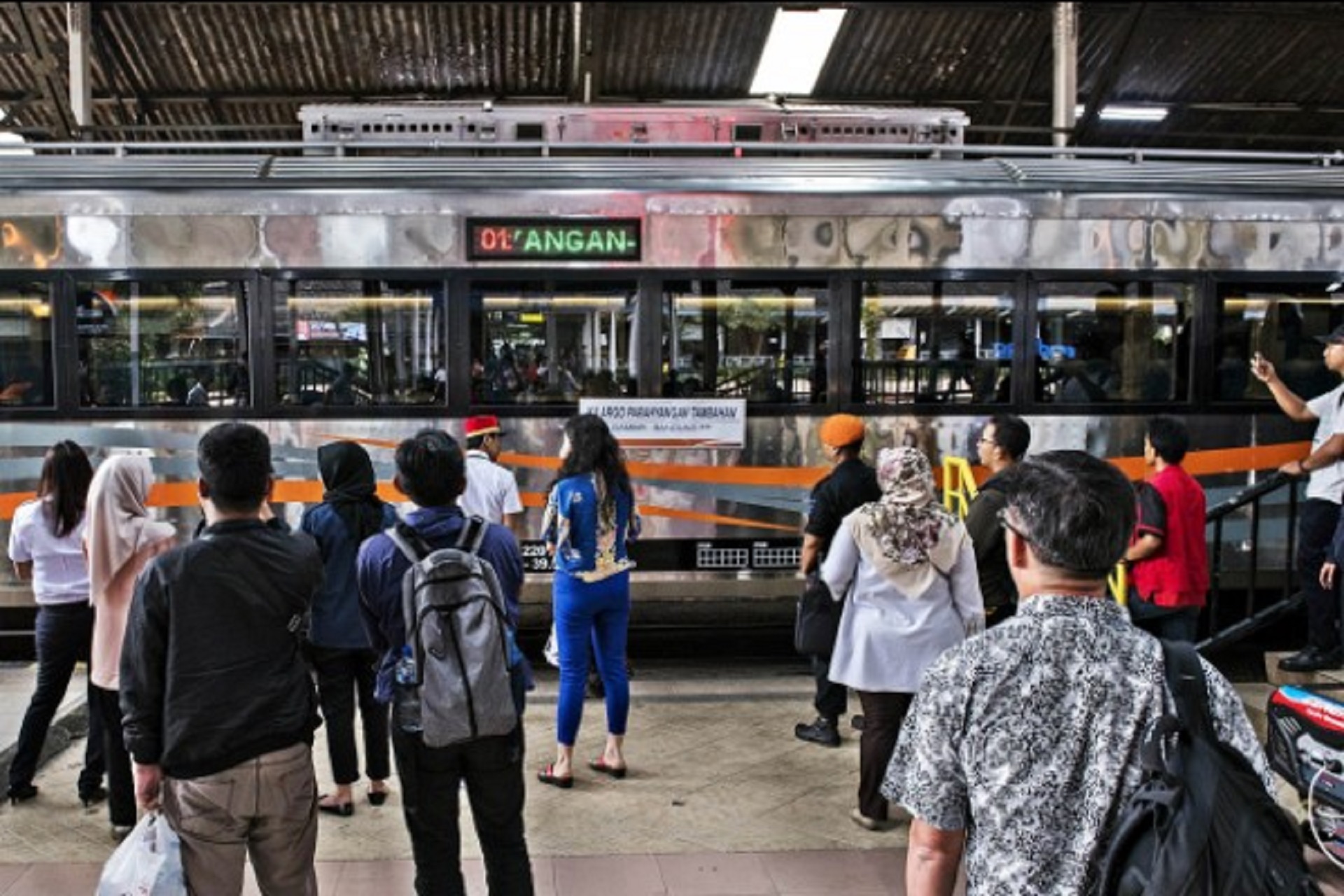 Gelombang Pemudik Melonjak, Jumlah Penumpang Kereta Api Meningkat Tajam Menyambut Lebaran 2024