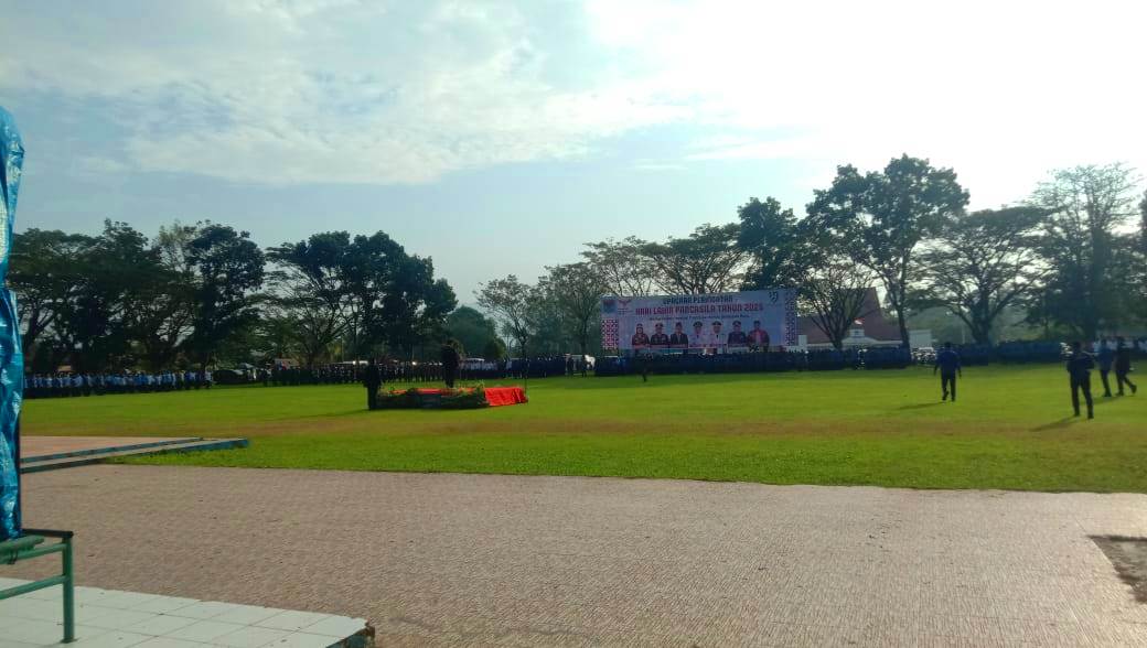 Walikota Lubuklinggau, H. Rachmat Hidayat, memimpin upacara peringatan Hari Lahir Pancasila tahun 2025