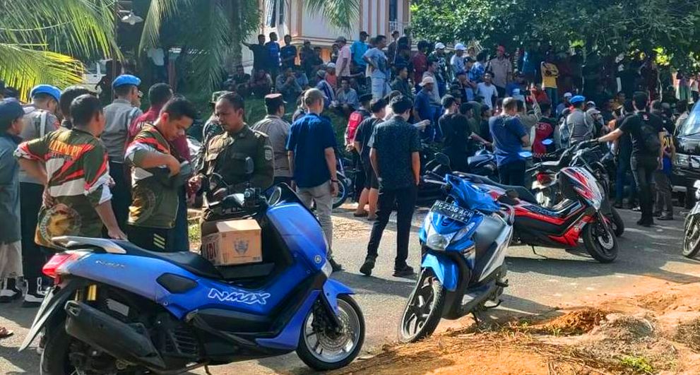  Demo Tolak Tambang Emas Ilegal di Muratara Ricuh, Warga Blokir Jalan dan Polisi Amankan Provokator