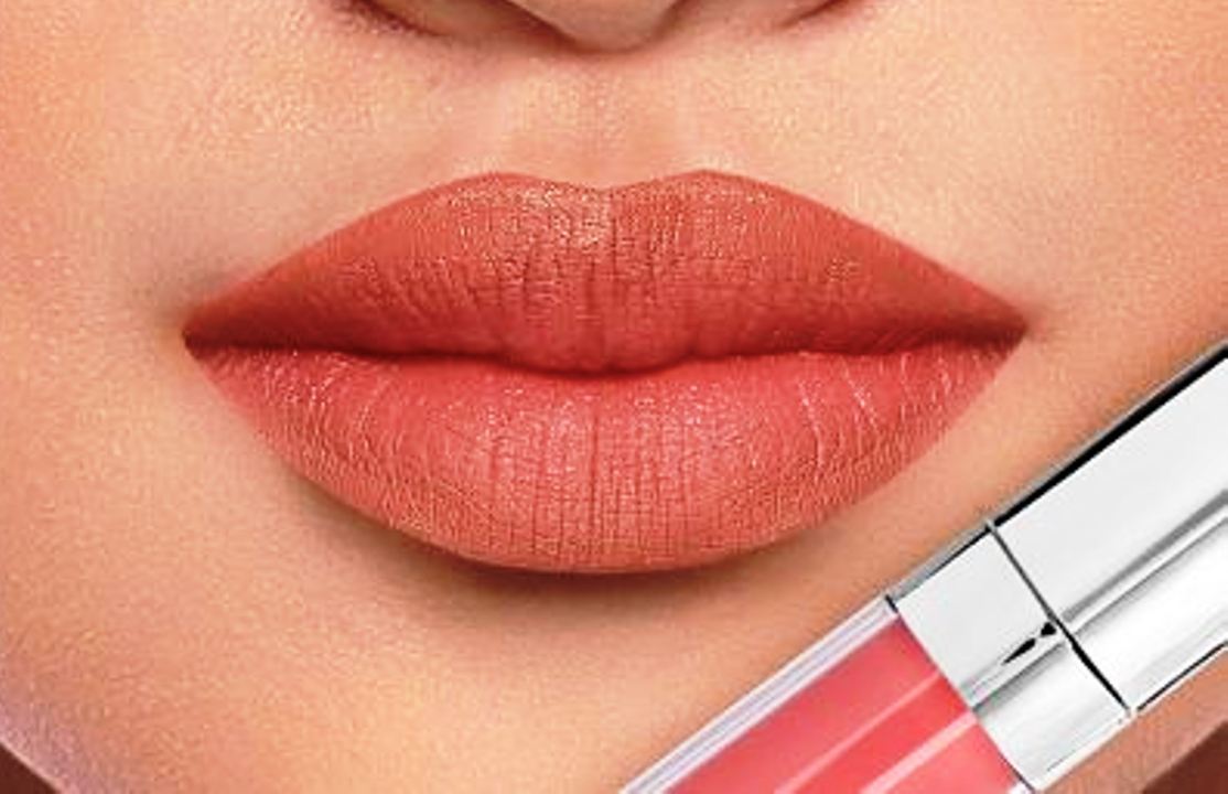 5 Rekomendasi Lip Matte Wardah, Solusi Menutupi Bibir Gelap