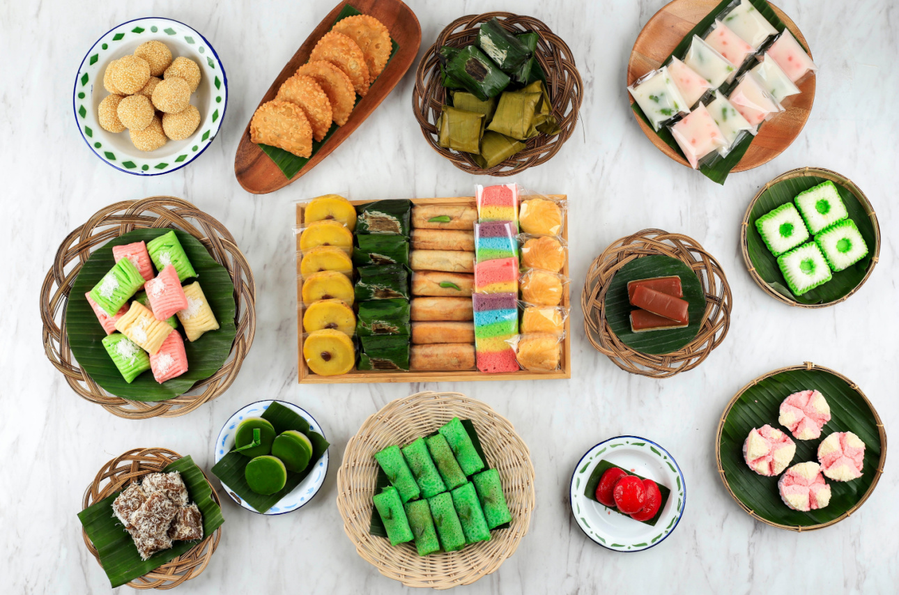 Menelusuri Ragam Jajan Nusantara : Cita Rasa , Asal Daerah dan Nilai Budaya