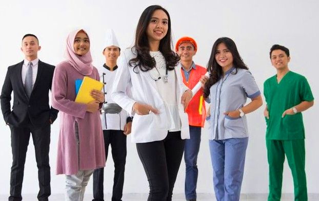 Lapangan Kerja Menyempit, Perusahaan Besar Kurangi Rekrutmen di Tahun 2026