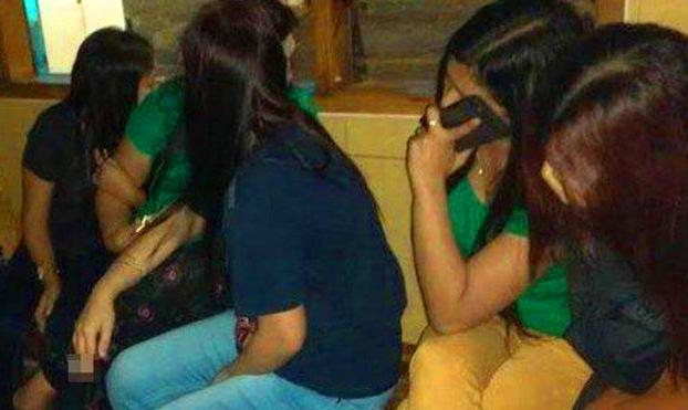 Pengakuan IN: Demi Bertahan Hidup, Ibu Dua Anak Terjun ke Dunia Threesome