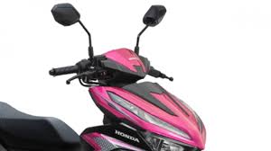 Honda Vario 125 Disegarkan, Ada Pilihan Warna Pink yang Memikat