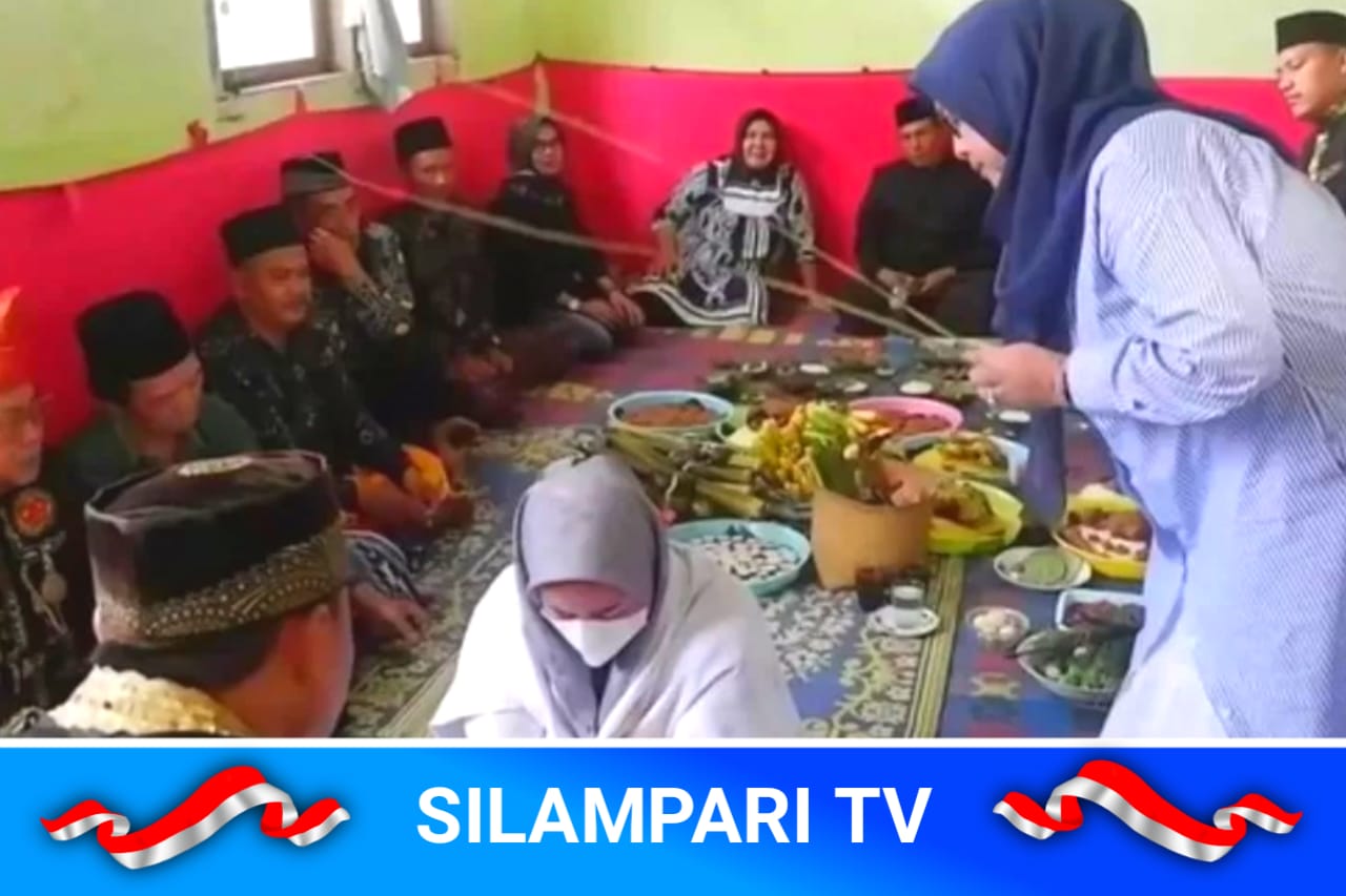 Dua Warga Bengkulu Jalani Hukuman Adat, Dicambuk 100 Kali karena Selingkuh.