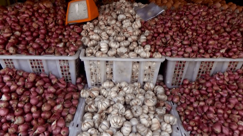 Harga Cabai Merah Di Pasar Lubuklinggau Masih Tinggi, Harga Bawang Ikut ...