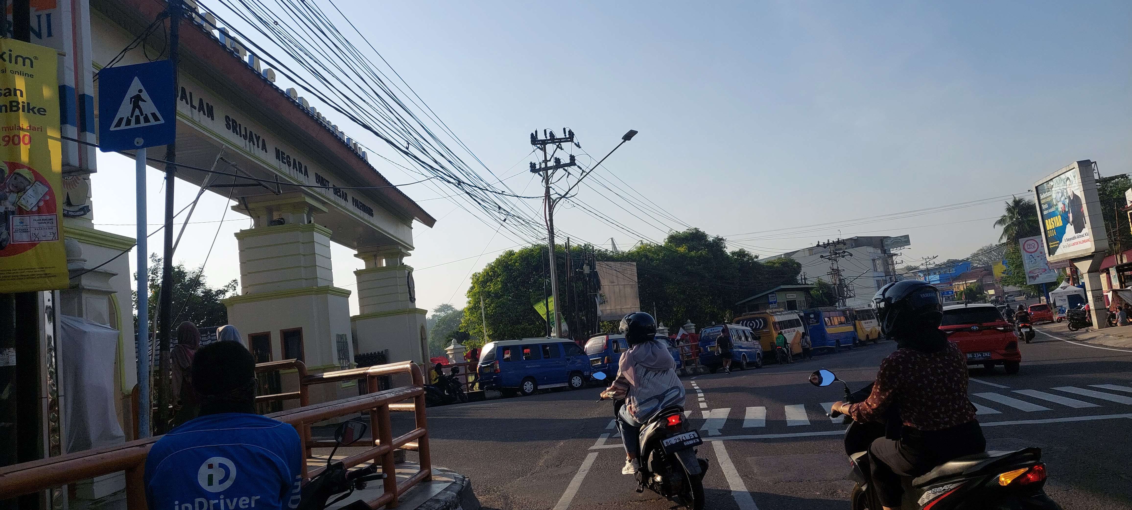 WFH di Sumsel Kurangi Ribuan Kendaraan Dinas, Lalu Lintas Lebih Lancar