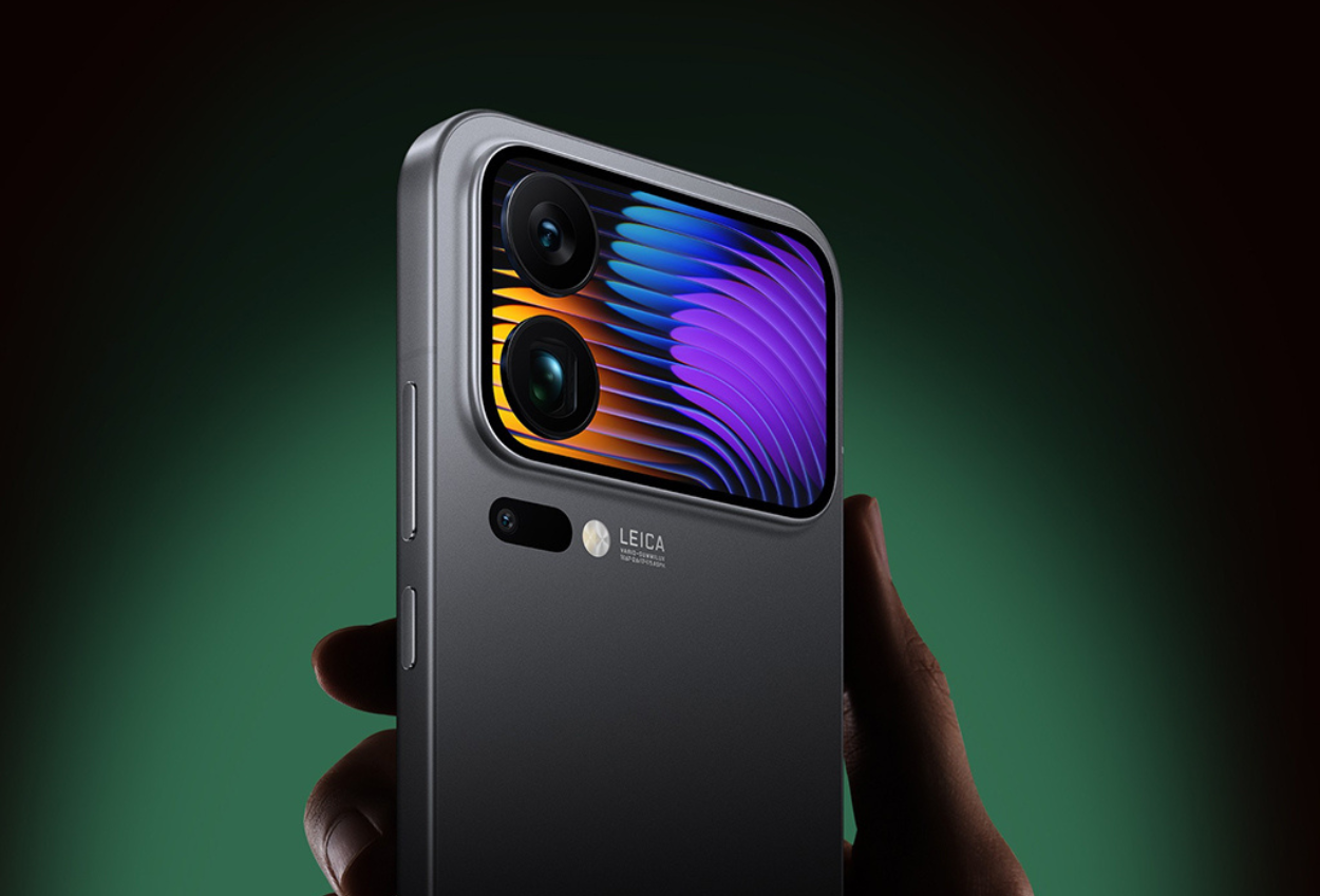 Xiaomi 17 Pro Hadir dengan Desain Kamera Mirip iPhone 17 Pro Max dan Layar Kedua di Belakang