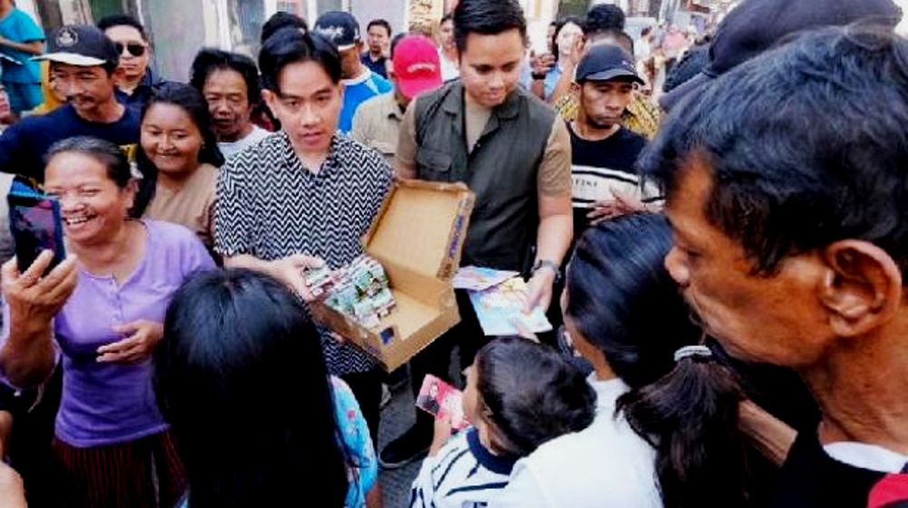 Program Uji Coba Makan Bergizi Gratis Dikunjungi Langsung oleh Gibran di Lokasi, Makanan Diantar Via Gojek