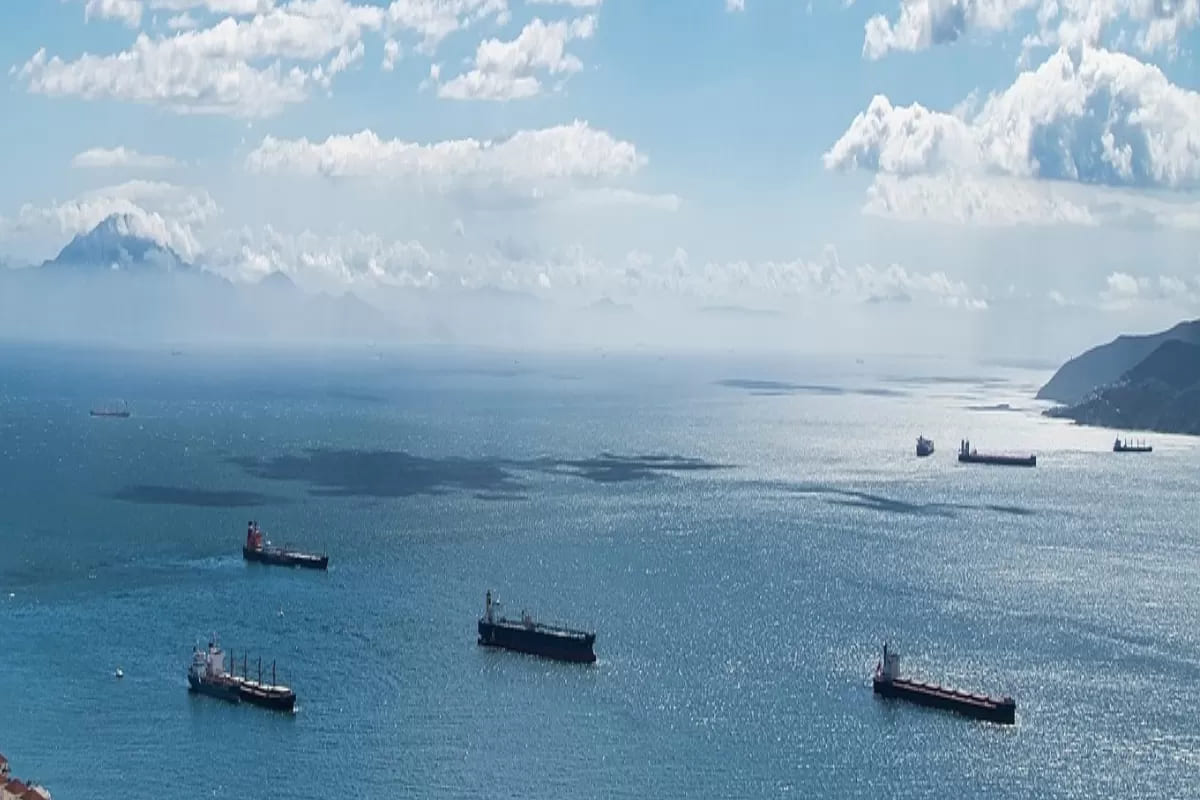 AS dan Iran Dikabarkan Capai Kesepakatan Awal Pembukaan Selat Hormuz