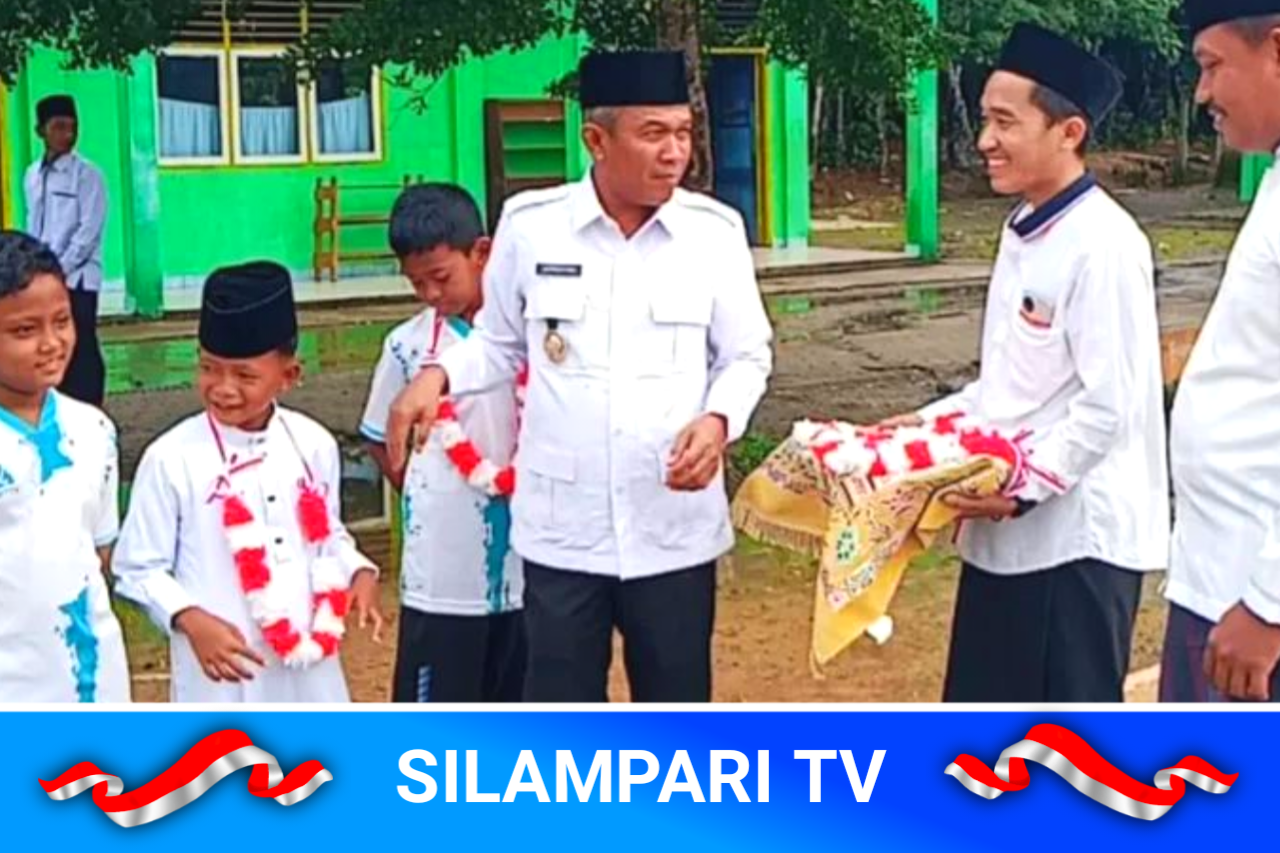 Wabup Musi Rawas Suprayitno Resmi Lepas Siswa SDIT Al-Furqon ke Singa Cup 2025 di Singapura