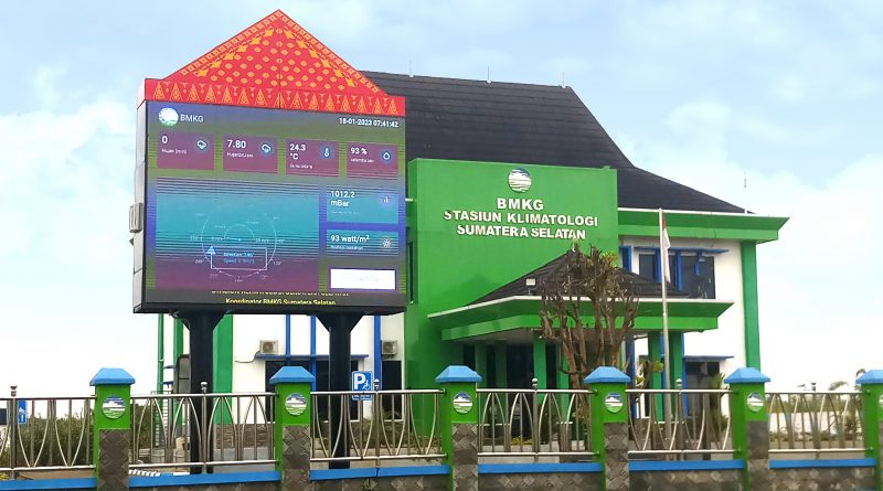 BMKG Sumsel Ingatkan Warga Waspadai Paparan Sinar UV, Hujan Deras, dan Petir