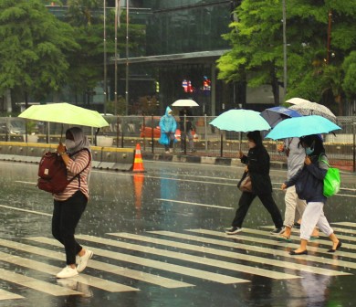 Cuaca Ekstrem Masih Berlangsung, BMKG Sebut Kondisi Normal Mulai April