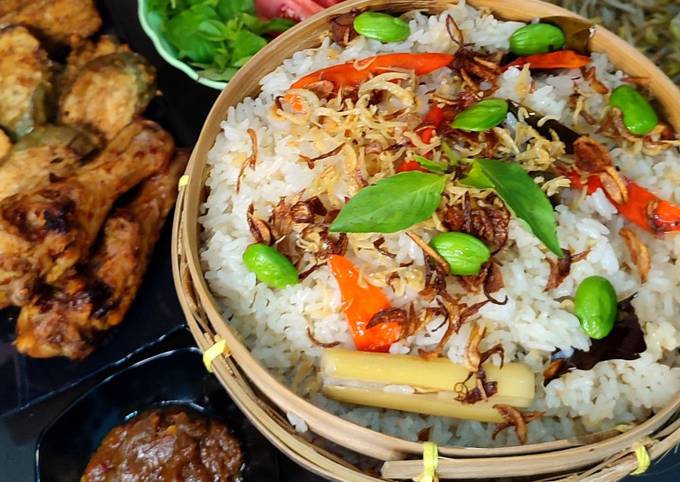 Resep Nasi Liwet Simple: Bikinnya Mudah, Hasilnya Gurih, Pulen, dan Wangi