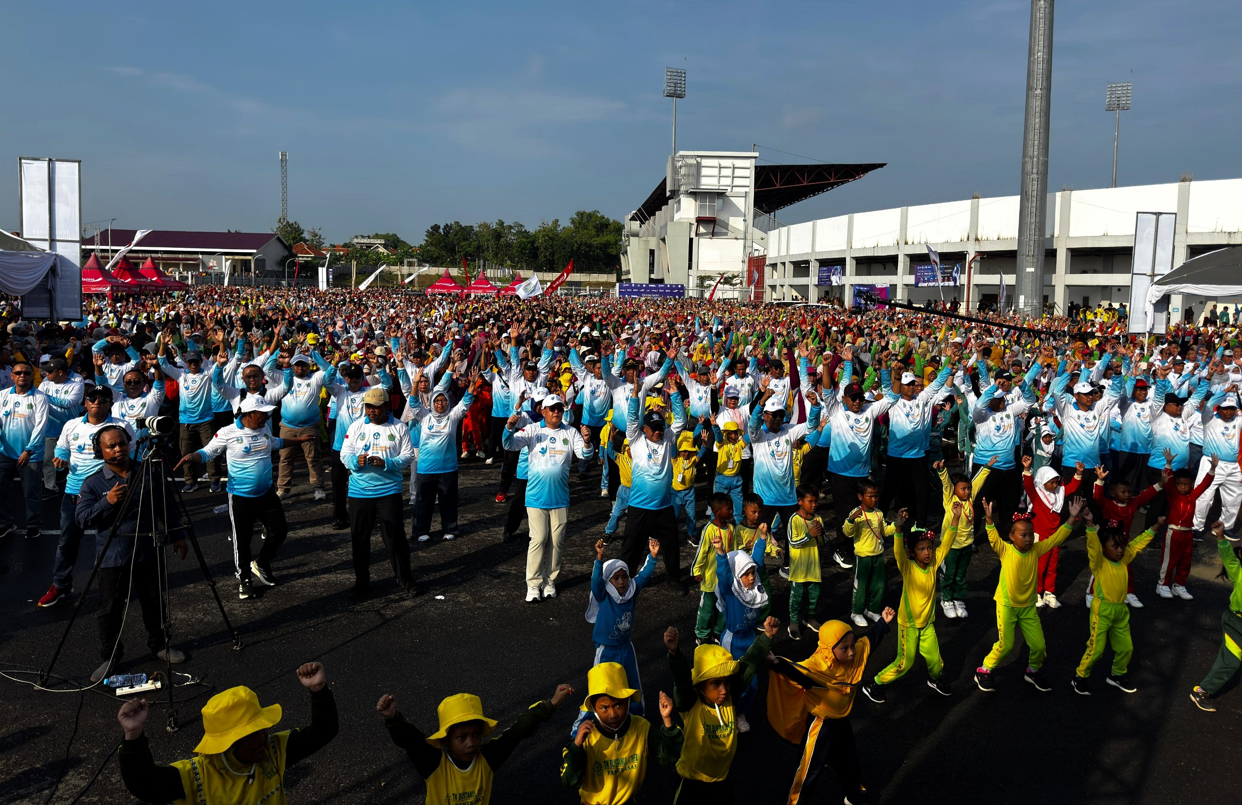24 Ribu Murid Pecahkan Rekor MURI pada Puncak Hardiknas 2026 di Pamekasan