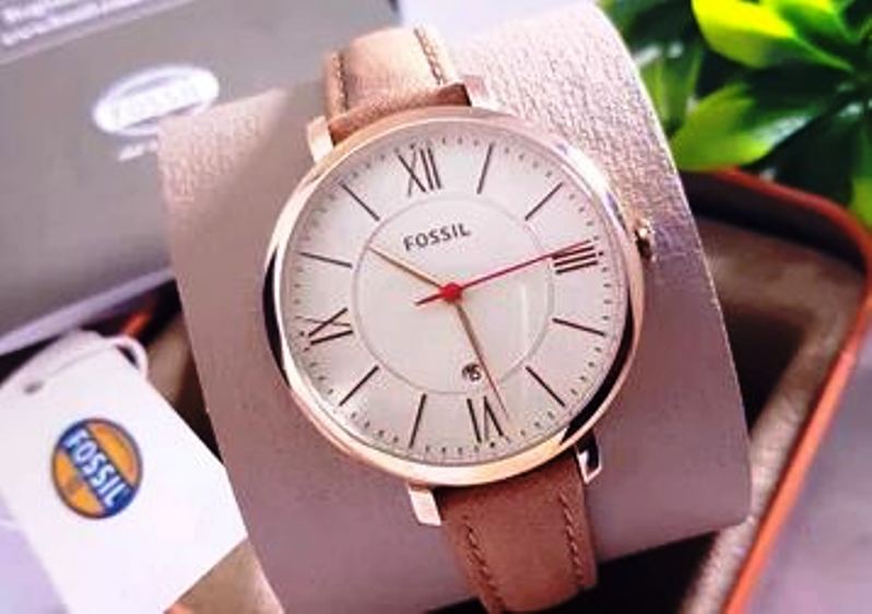 Rekomendasi Jam Tangan Wanita Simpel Tapi Tetap Elegan