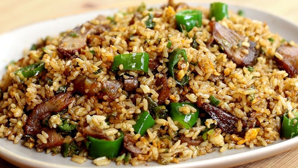 Resep Nasi Goreng Rawit, Menu Makan Pedas yang Bikin Kenyang