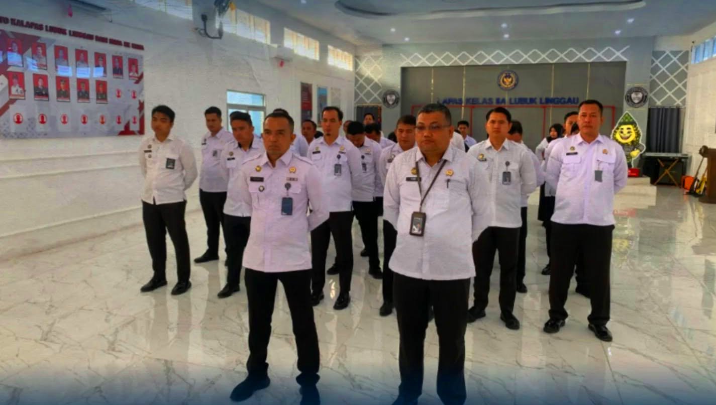 Lapas Kelas IIA Lubuk Linggau Gelar Apel Bersama Pegawai Kemenko Bidang Hukum, HAM, Imigrasi, dan Pemasyarakat