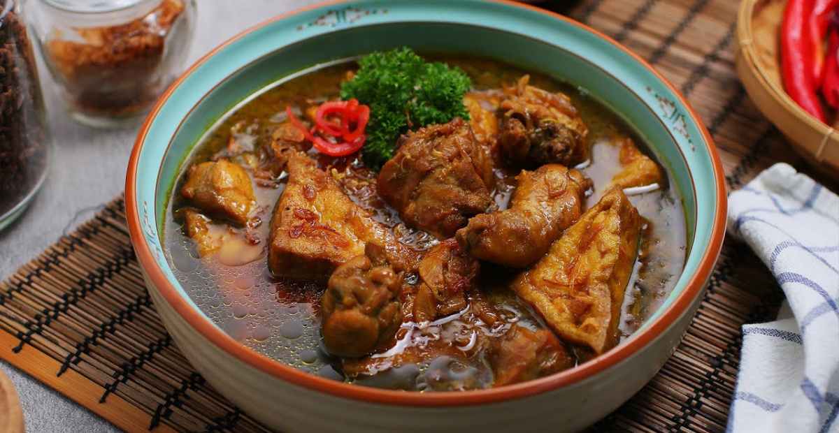 Resep Semur Ayam Berkuah Gurih Manis, Lauk Bekal Favorit