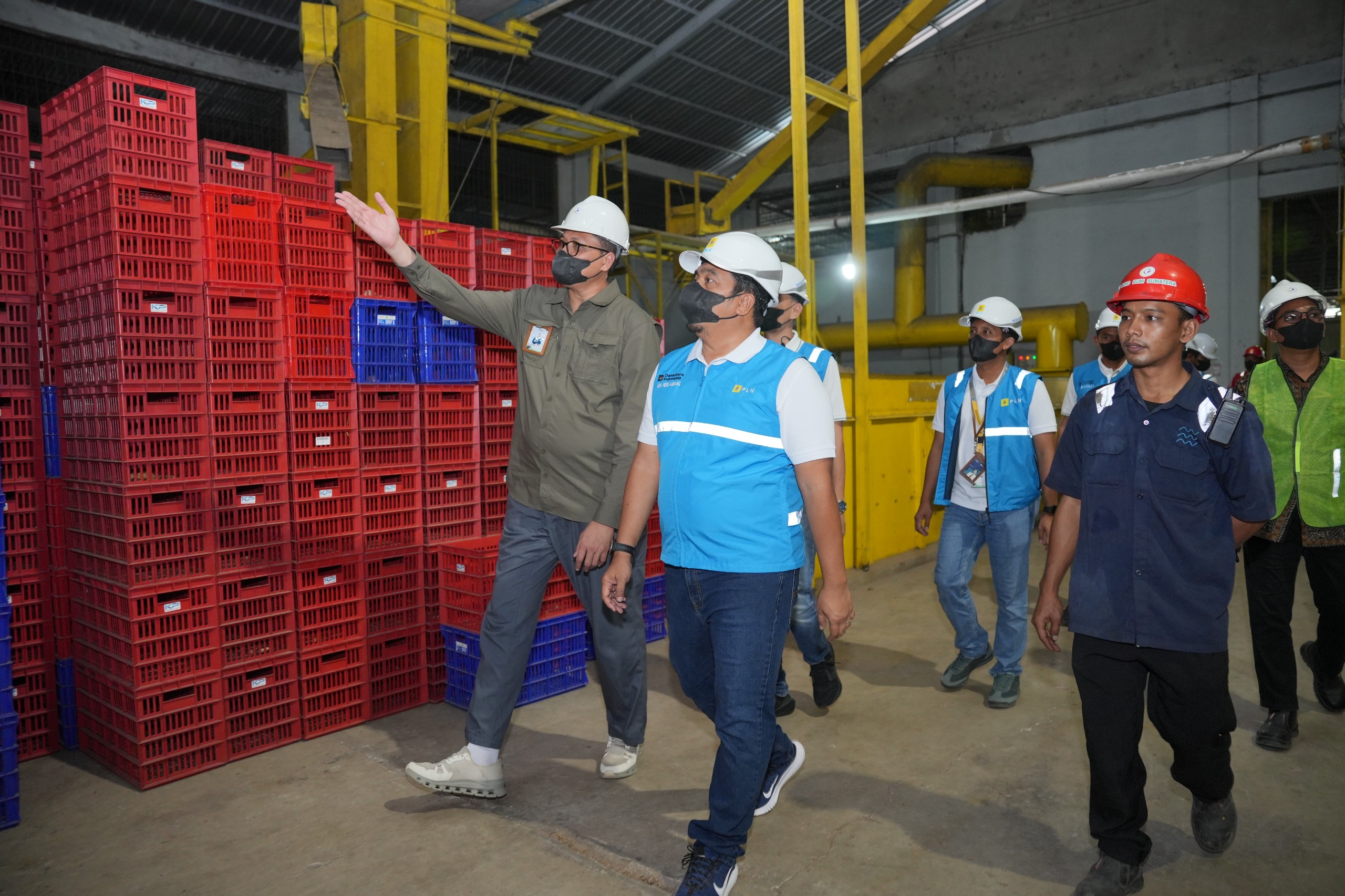 Semarak Kemerdekaan! PLN UP3 Jambi Energize Electrifying Agriculture 1.730 kVA untuk PT Agro Bumi Sumatera