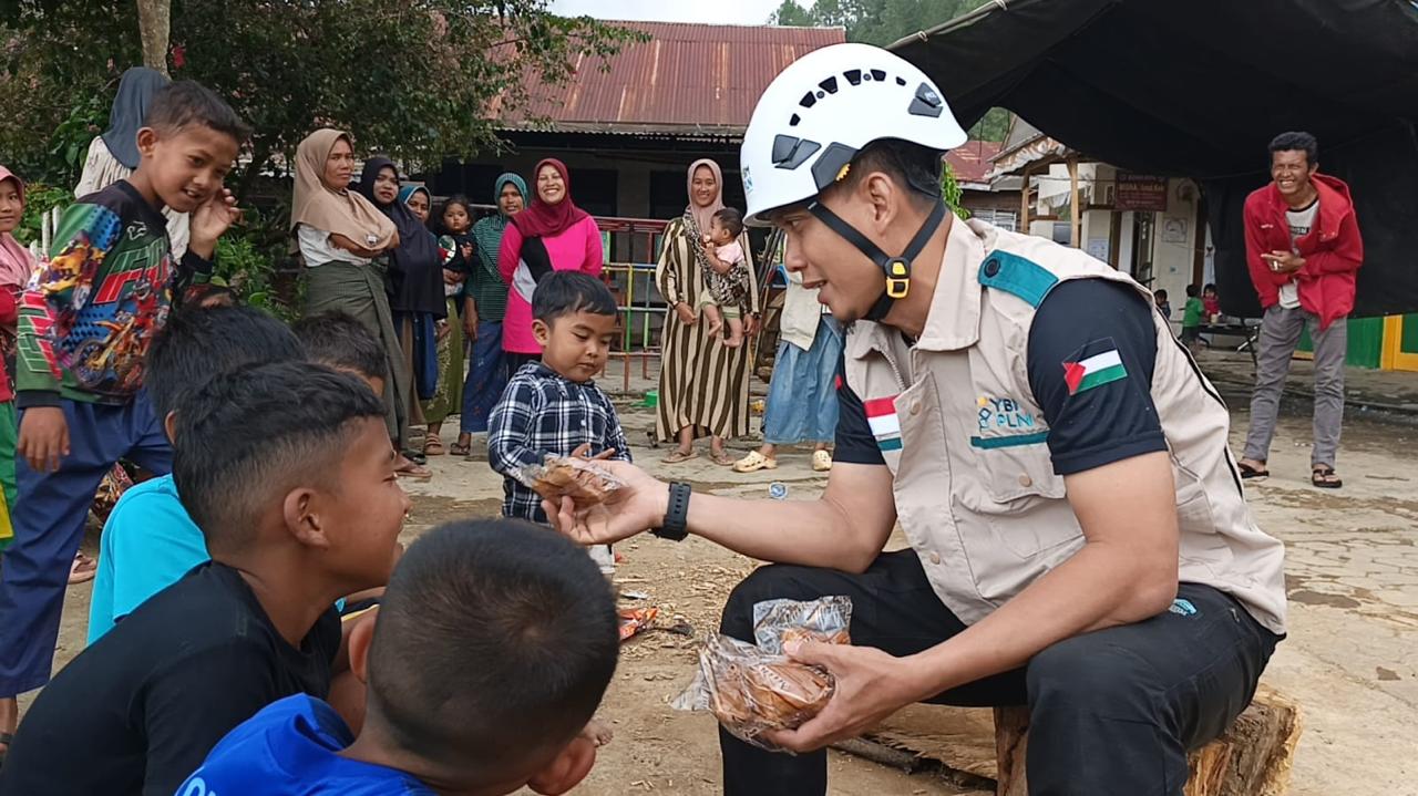 YBM PLN UID S2JB Droping Logistik untuk Dapur Umum di Tiga Kampung Terdampak Longsor Aceh Tengah