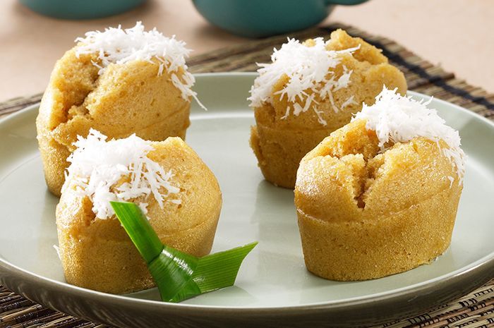 Resep Kue Apem Kelapa Muda: Jajanan Tradisional yang Lembut dan Gurih