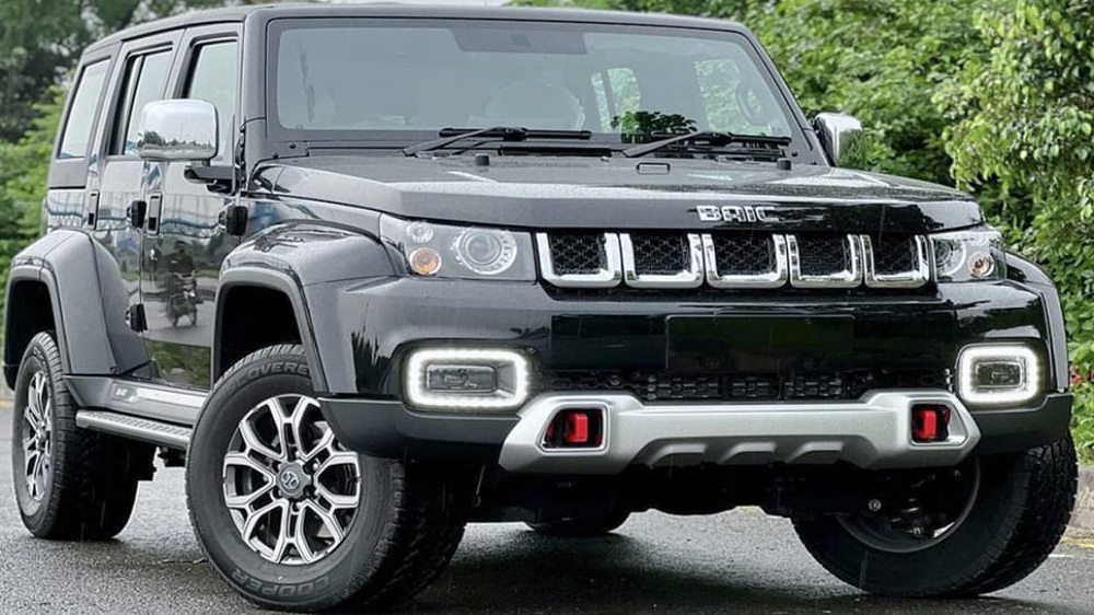 BAIC BJ40 Plus: Mobil Offroad Terjangkau dengan Performa Mengagumkan