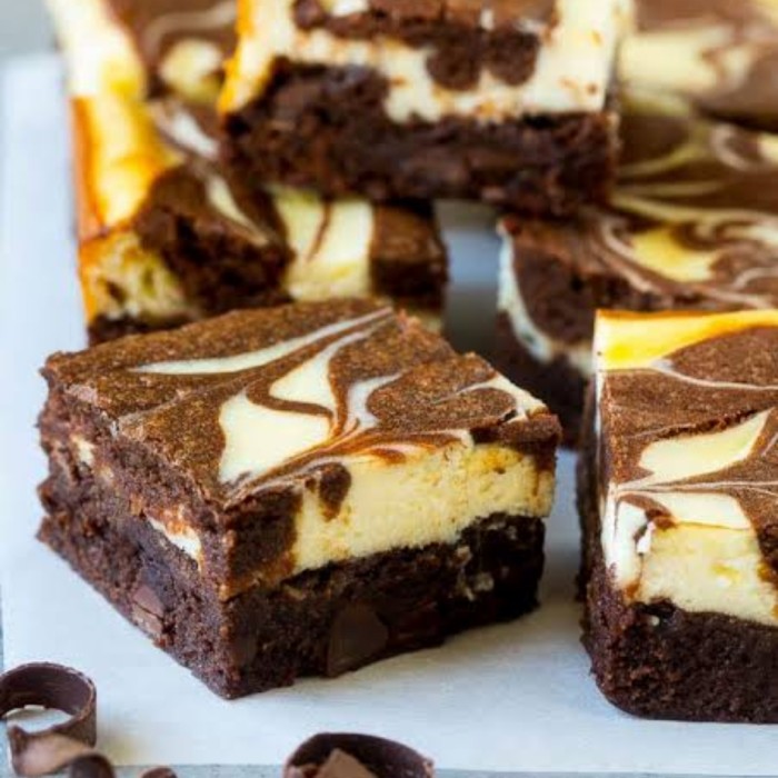 Enak dan Mudah, Inilah Resep Brownies Cheese Cake Kukus Ekonomis