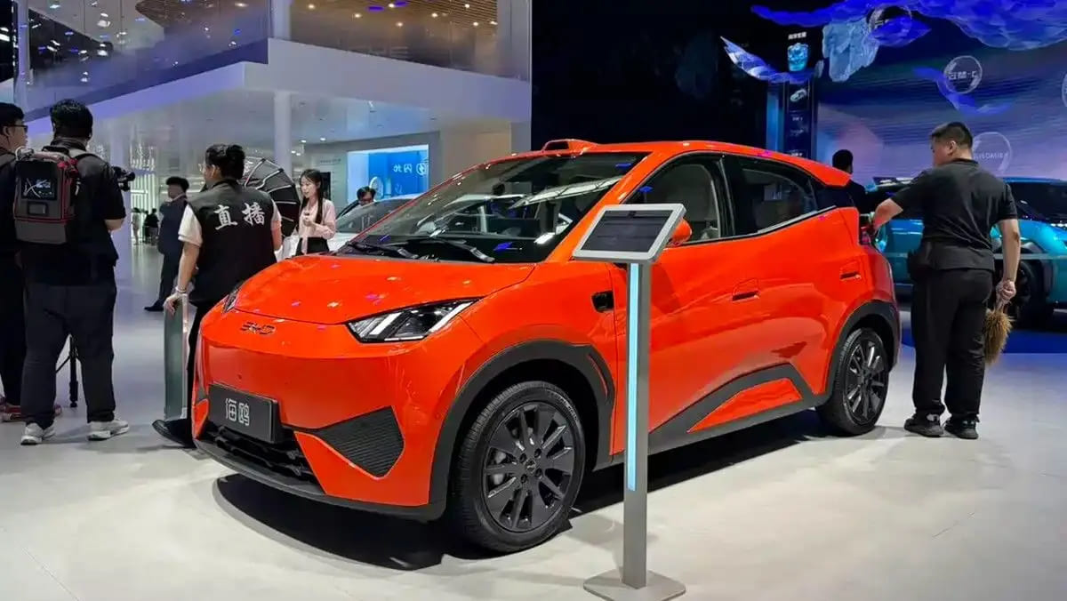 BYD Atto 1 Versi Terbaru Resmi Meluncur, Kini Dibekali LiDAR dan Fitur Autopilot